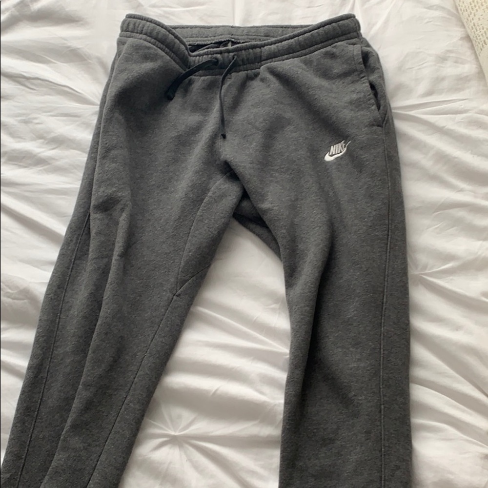 nike joggers